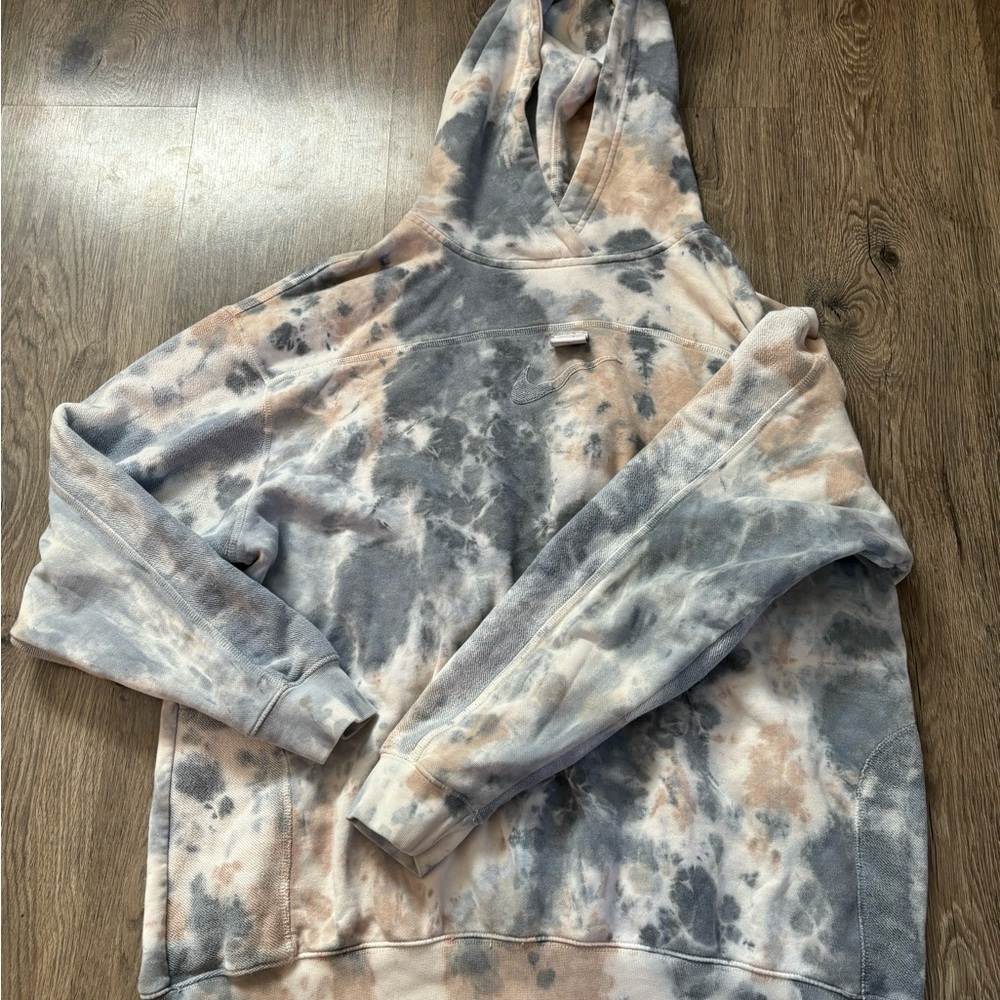 Nike Tie-Dye Hoodie and Joggers Set - Gray and Pink - Picture 4 of 14